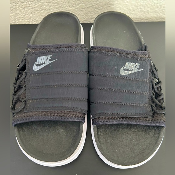 Nike Asuna Slides - Picture 1 of 5